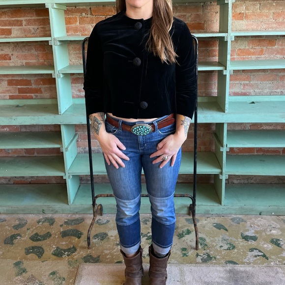 Vintage black velvet button up top - Picture 5 of 9